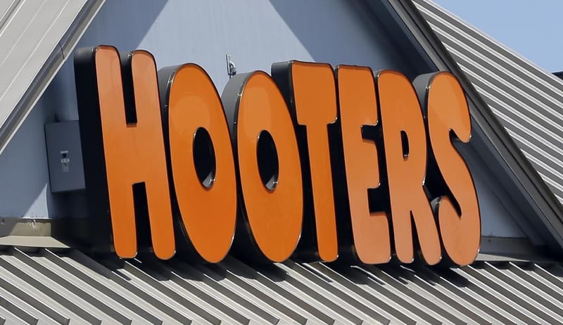 Hooters